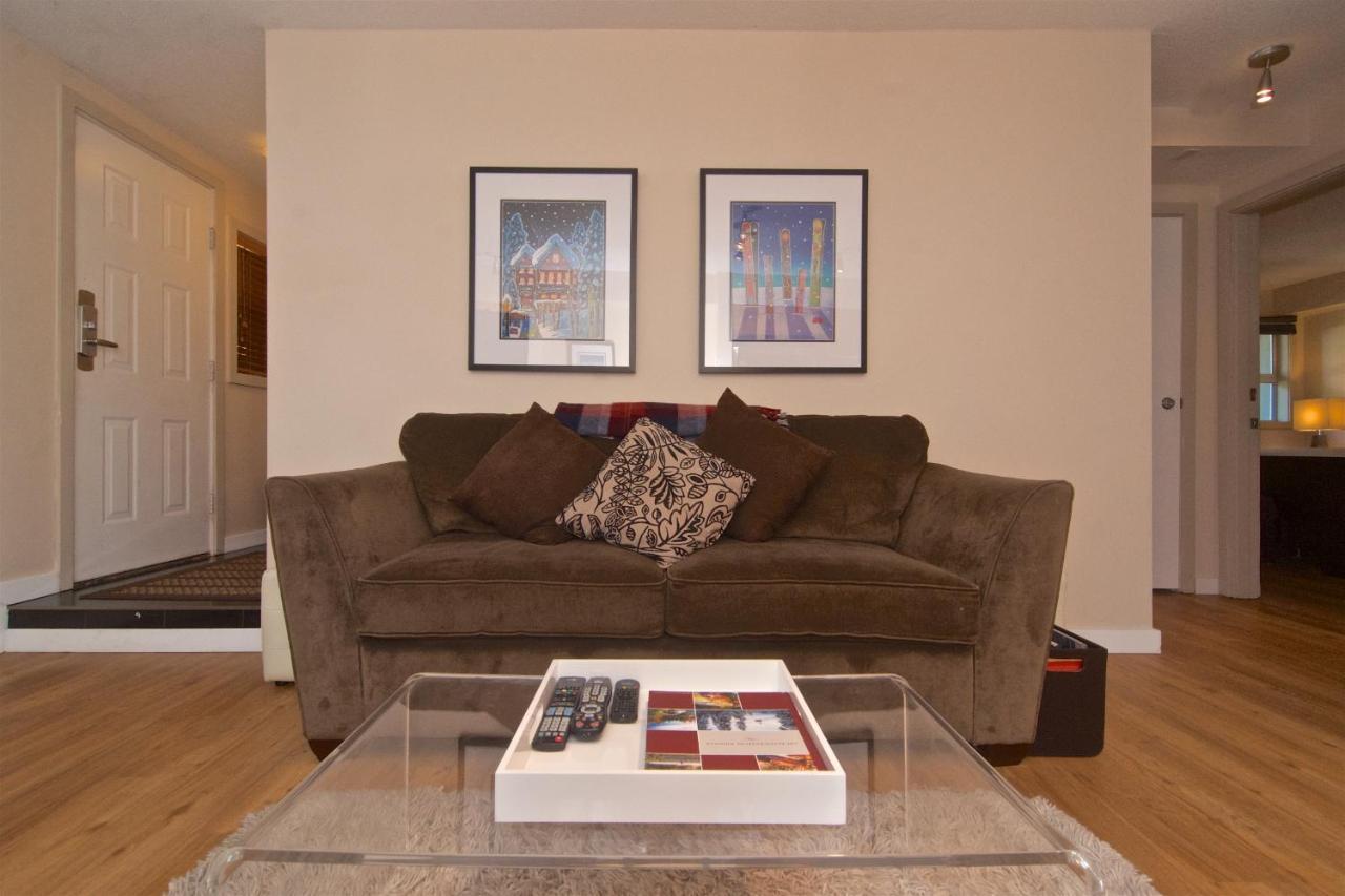 Whistler Blackcomb Vacation Rentals - Village North Szoba fotó