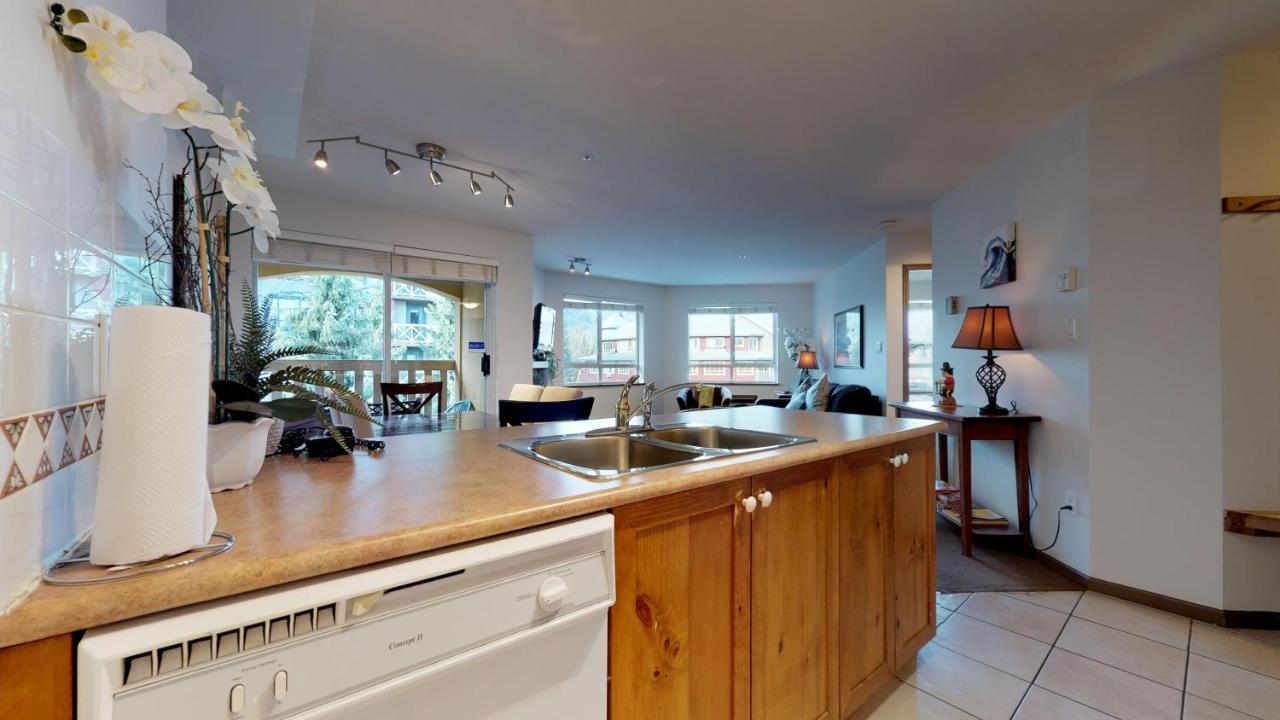 Whistler Blackcomb Vacation Rentals - Village North Kültér fotó
